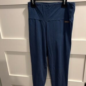 Blue Matilda Jane leggings size M